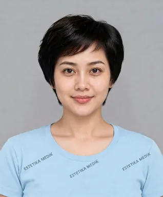 Magnolia Aura — Wanita